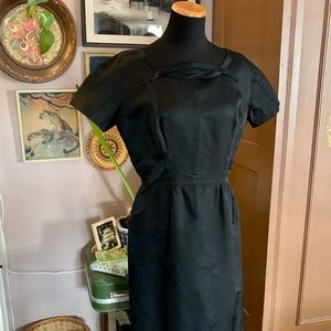 🍸 Classy 60’s Black Tie Wiggle Cocktail Dress With